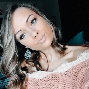 Meet your Posher, Bryn